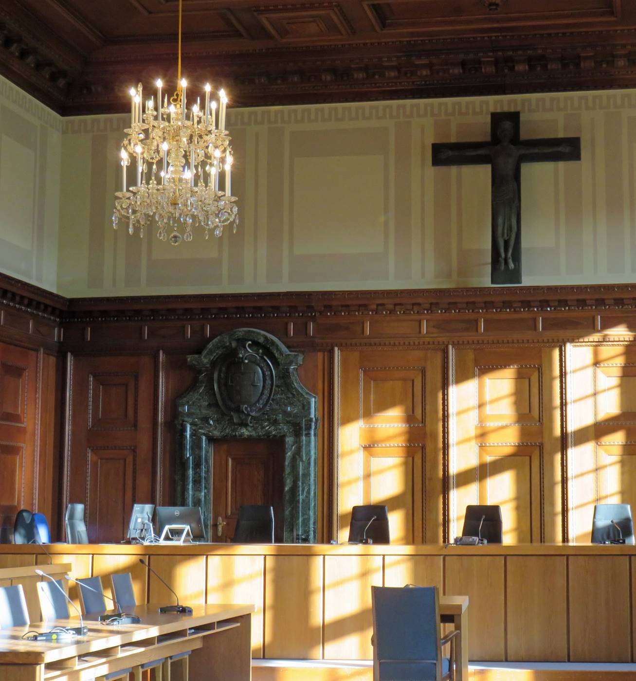 courtroom trial